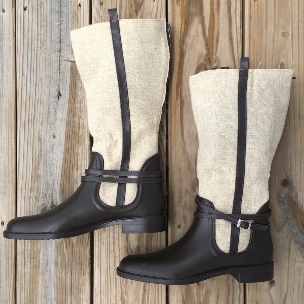 Two Toned Rubber/Burlap Boots